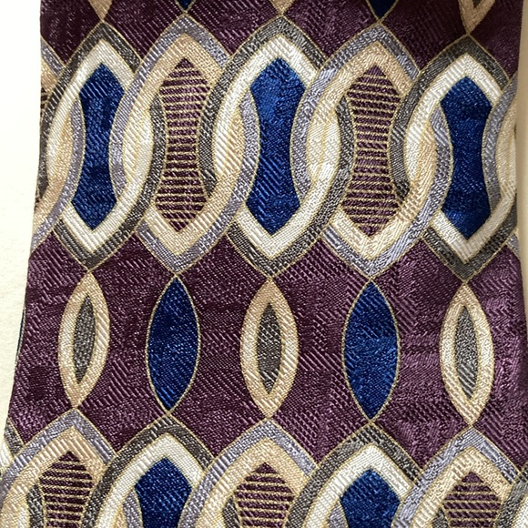 Vintage Colours by Alexander Julian tie - Picture 3 of 3